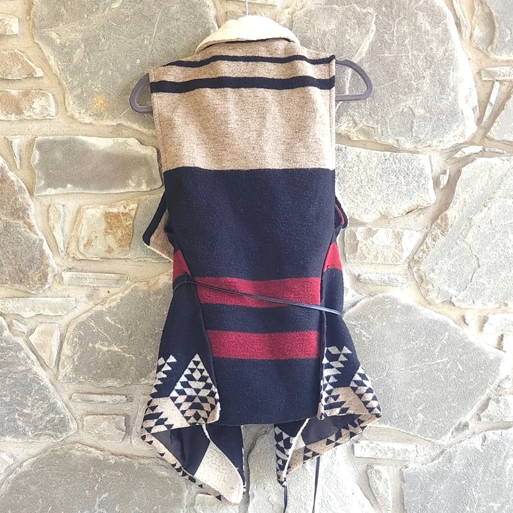 Anthropologie Sherpa Vest - Picture 5 of 7